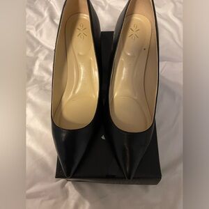 Size 11 Nine West leather heel shoes .  approximately 2.5 inch inches heel.